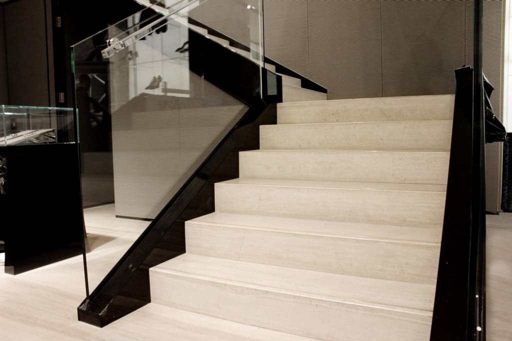 Комплексное ведение работ по камню и Corian
